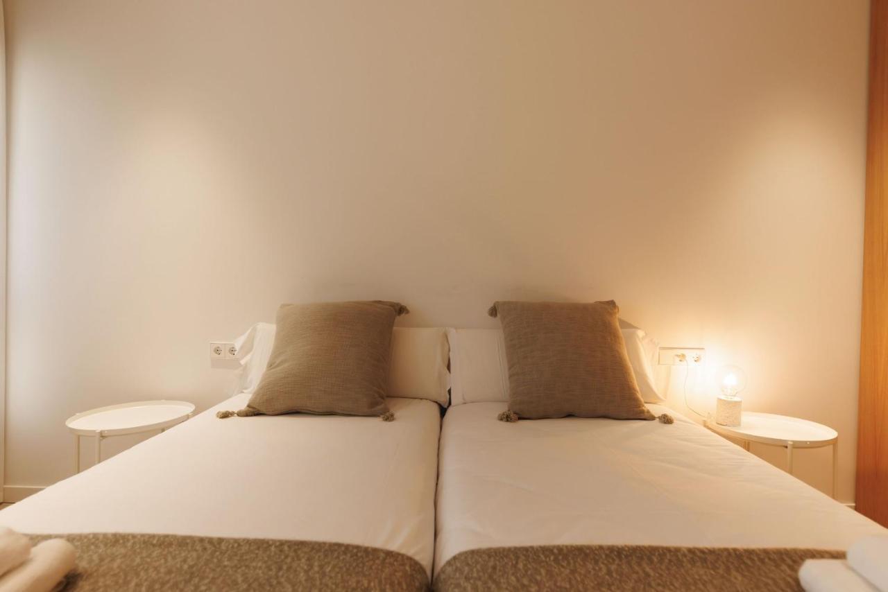 Bravissimo Centre, Modern 2-Bedroom Apartment Херона Екстериор снимка